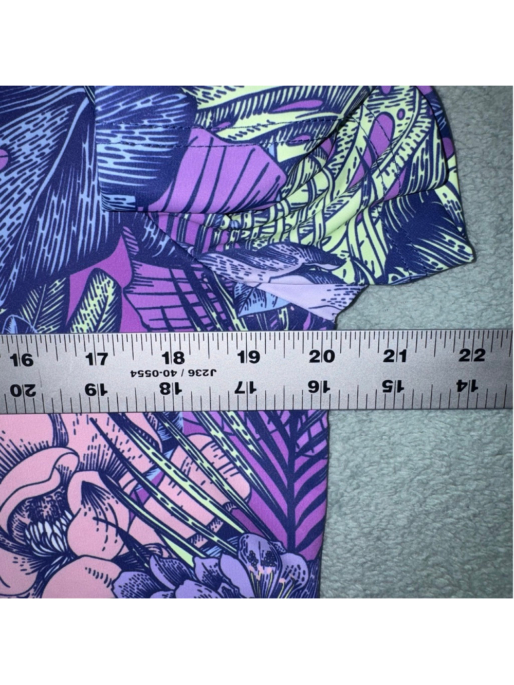 Sunday Swagger Women's Polo Short Sleeve Athletic Shirt Purple Large Stretch - Picture 10 of 10